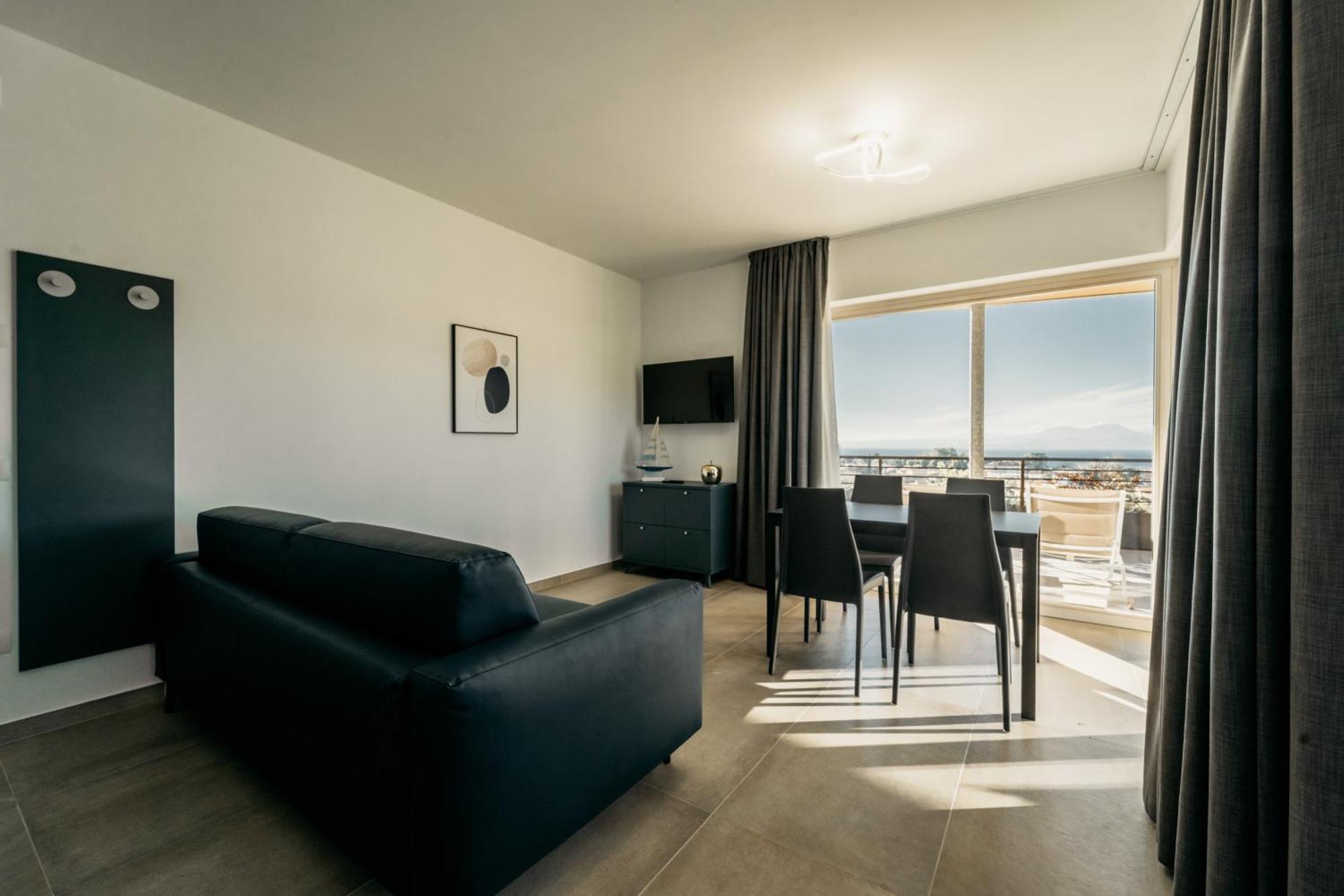 Apartments Monsurei, Lake View Bardolino Bagian luar foto