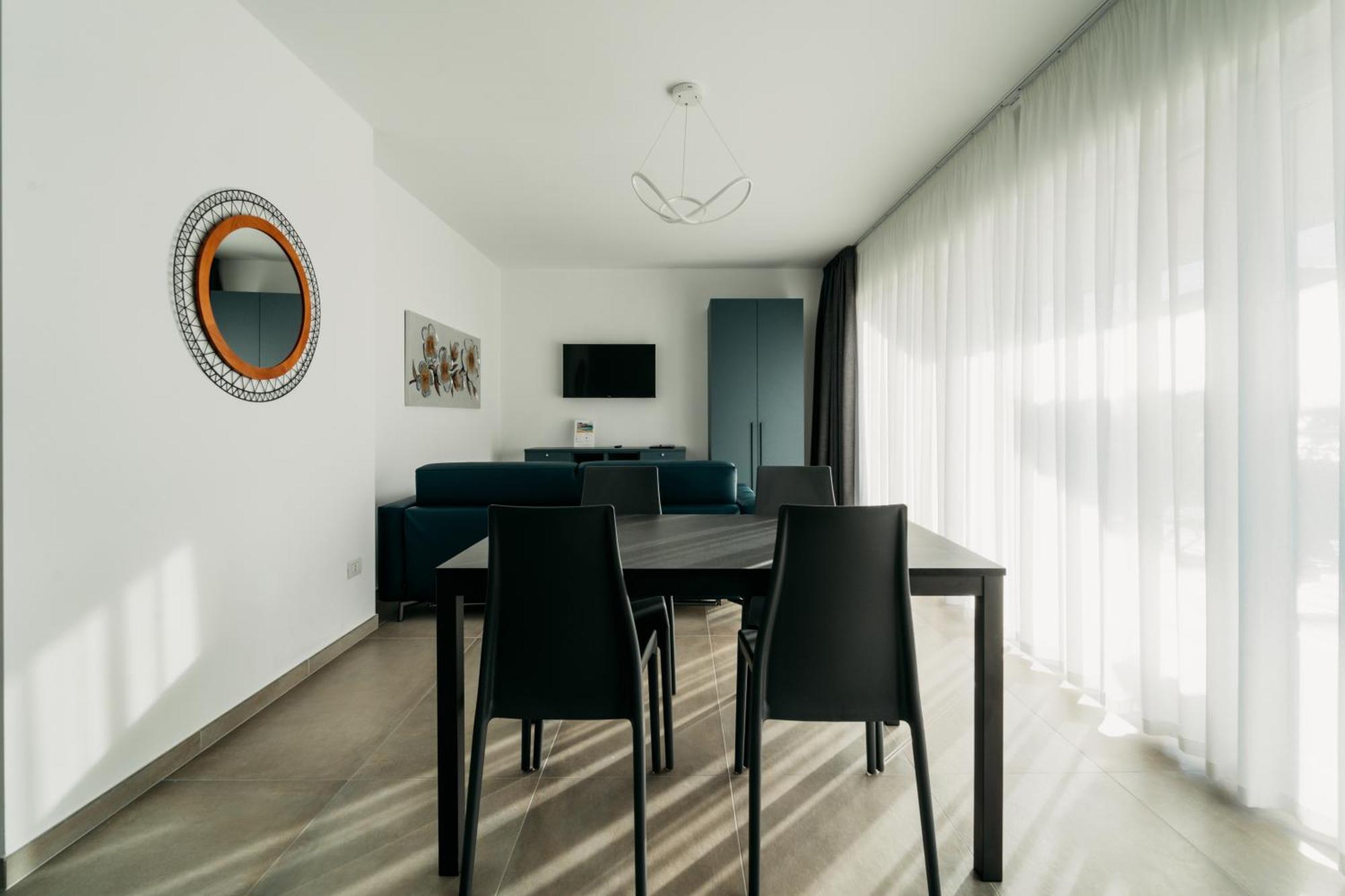 Apartments Monsurei, Lake View Bardolino Bagian luar foto