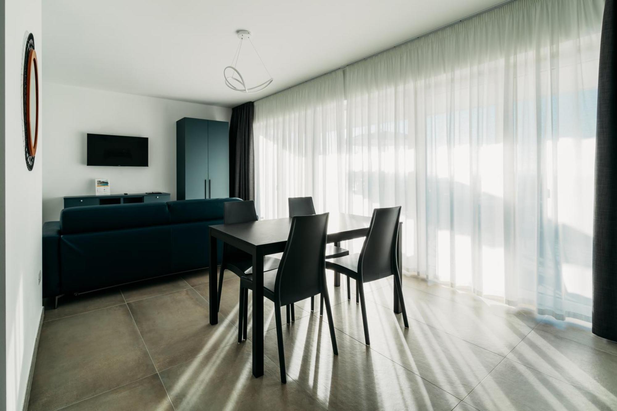 Apartments Monsurei, Lake View Bardolino Bagian luar foto