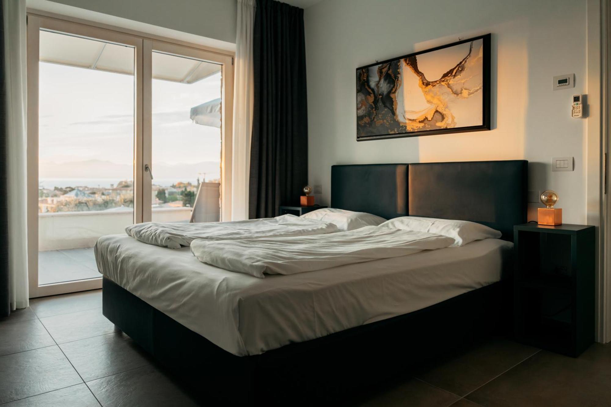 Apartments Monsurei, Lake View Bardolino Bagian luar foto