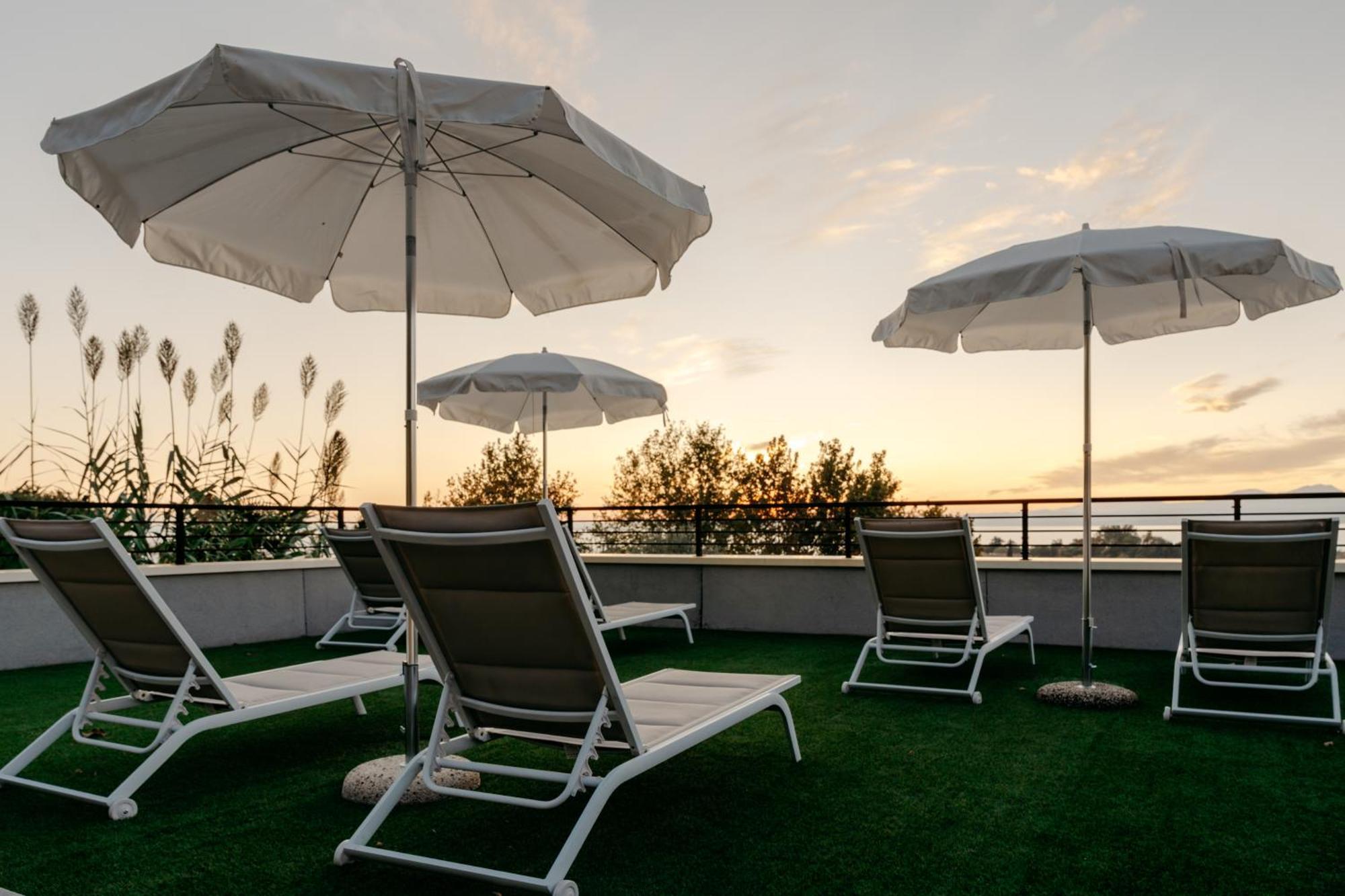 Apartments Monsurei, Lake View Bardolino Bagian luar foto